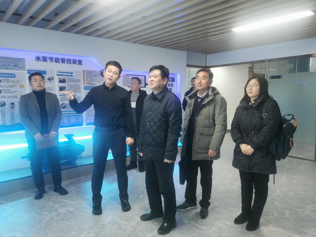 亦立名华与高校开展深入科技交流